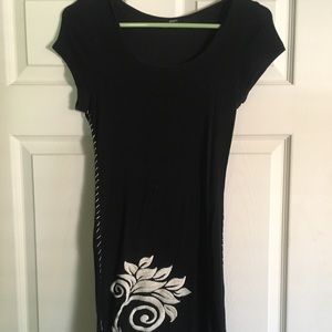 Enti Scoop Neck Dress Size S (EUC)